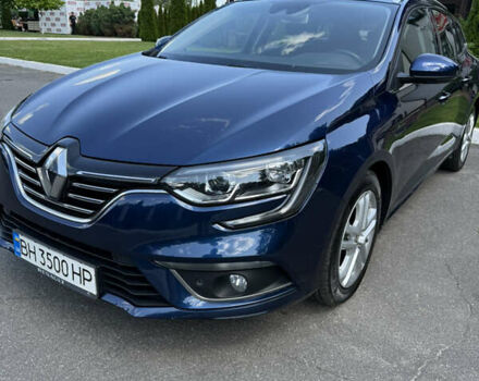 Рено Меган 2016 в Киеве на Automoto.ua Синий Рено Меган, объемом двигателя 1.46 л и пробегом 136 тыс. км за 14600 $, фото 3 на Automoto.ua