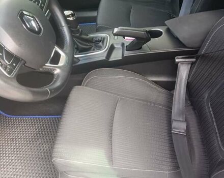 Синий Рено Меган, объемом двигателя 1.46 л и пробегом 156 тыс. км за 14000 $, фото 5 на Automoto.ua