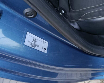 Синій Рено Меган, об'ємом двигуна 1.46 л та пробігом 250 тис. км за 11999 $, фото 24 на Automoto.ua