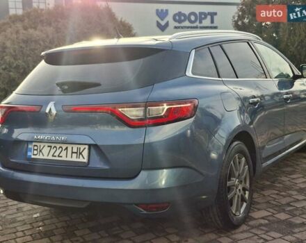 Синий Рено Меган, объемом двигателя 1.46 л и пробегом 232 тыс. км за 11300 $, фото 2 на Automoto.ua