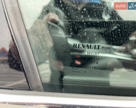 Синий Рено Меган, объемом двигателя 1.5 л и пробегом 198 тыс. км за 14999 $, фото 23 на Automoto.ua