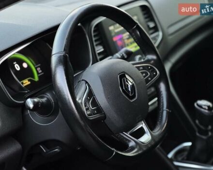 Синий Рено Меган, объемом двигателя 1.5 л и пробегом 198 тыс. км за 10900 $, фото 11 на Automoto.ua