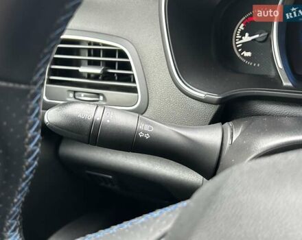 Синий Рено Меган, объемом двигателя 1.46 л и пробегом 180 тыс. км за 14508 $, фото 28 на Automoto.ua