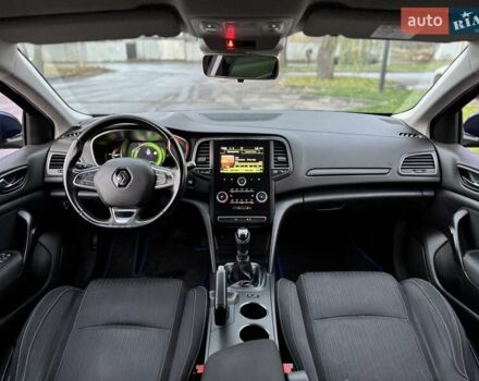 Синий Рено Меган, объемом двигателя 1.5 л и пробегом 198 тыс. км за 10900 $, фото 14 на Automoto.ua