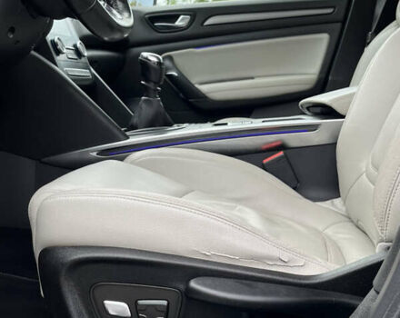 Синий Рено Меган, объемом двигателя 1.46 л и пробегом 232 тыс. км за 13500 $, фото 16 на Automoto.ua