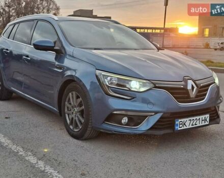 Синий Рено Меган, объемом двигателя 1.46 л и пробегом 232 тыс. км за 11490 $, фото 5 на Automoto.ua