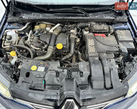 Синий Рено Меган, объемом двигателя 1.46 л и пробегом 238 тыс. км за 12700 $, фото 13 на Automoto.ua