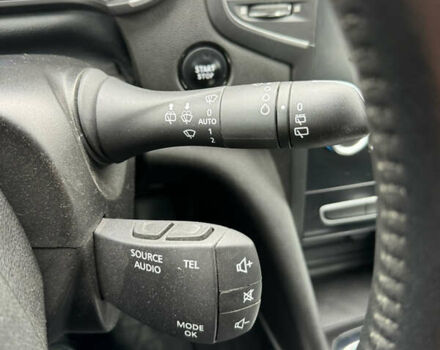 Синій Рено Меган, об'ємом двигуна 1.46 л та пробігом 205 тис. км за 11850 $, фото 47 на Automoto.ua