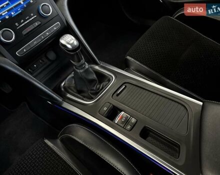 Синій Рено Меган, об'ємом двигуна 1.6 л та пробігом 147 тис. км за 14500 $, фото 33 на Automoto.ua