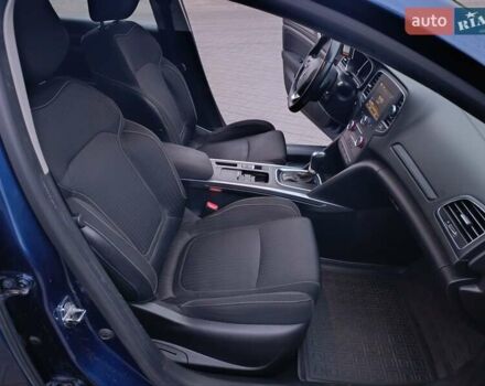 Синій Рено Меган, об'ємом двигуна 1.46 л та пробігом 247 тис. км за 10000 $, фото 49 на Automoto.ua