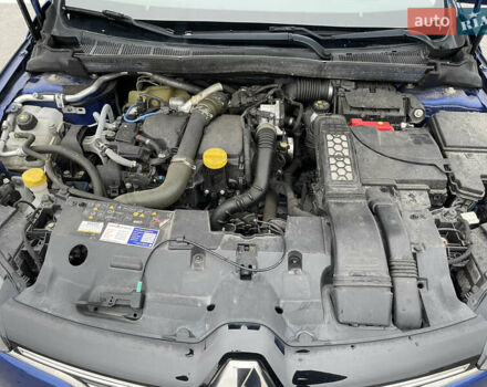 Синий Рено Меган, объемом двигателя 1.5 л и пробегом 198 тыс. км за 14999 $, фото 74 на Automoto.ua