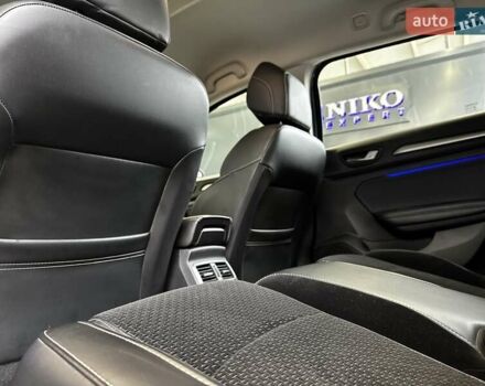 Синій Рено Меган, об'ємом двигуна 1.6 л та пробігом 147 тис. км за 14500 $, фото 36 на Automoto.ua