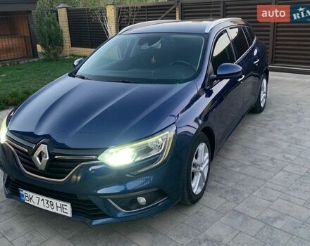 Синий Рено Меган, объемом двигателя 1.46 л и пробегом 343 тыс. км за 11200 $, фото 19 на Automoto.ua