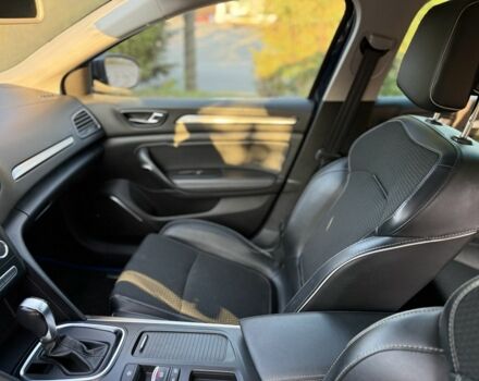 Синій Рено Меган, об'ємом двигуна 1.5 л та пробігом 200 тис. км за 15000 $, фото 10 на Automoto.ua