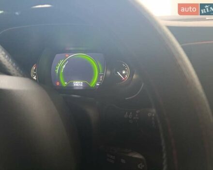 Синий Рено Меган, объемом двигателя 1.46 л и пробегом 215 тыс. км за 13300 $, фото 4 на Automoto.ua