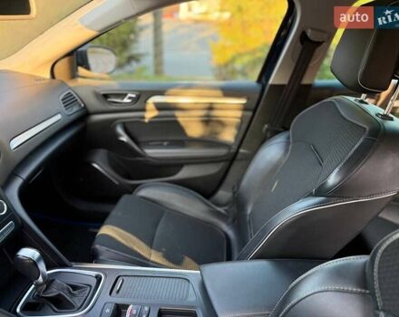 Синій Рено Меган, об'ємом двигуна 1.46 л та пробігом 215 тис. км за 13900 $, фото 4 на Automoto.ua