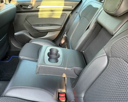 Синій Рено Меган, об'ємом двигуна 1.5 л та пробігом 200 тис. км за 15000 $, фото 6 на Automoto.ua