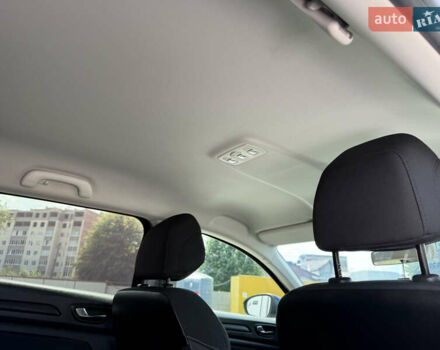 Синий Рено Меган, объемом двигателя 1.5 л и пробегом 209 тыс. км за 13500 $, фото 14 на Automoto.ua