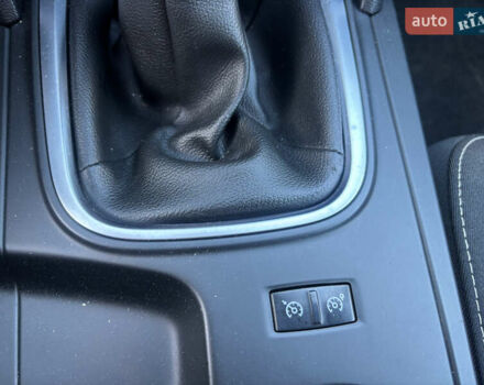 Синій Рено Меган, об'ємом двигуна 1.5 л та пробігом 249 тис. км за 12800 $, фото 22 на Automoto.ua