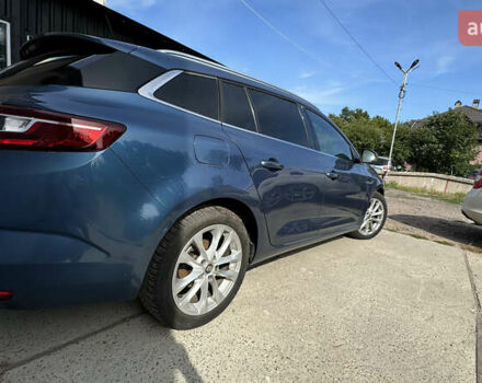 Синий Рено Меган, объемом двигателя 1.46 л и пробегом 178 тыс. км за 11900 $, фото 5 на Automoto.ua