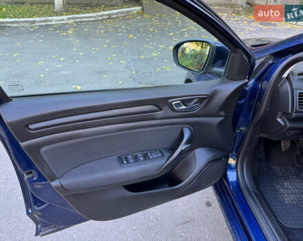 Синий Рено Меган, объемом двигателя 1.5 л и пробегом 201 тыс. км за 13200 $, фото 19 на Automoto.ua