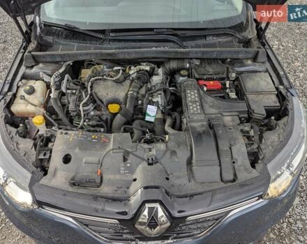 Синий Рено Меган, объемом двигателя 1.46 л и пробегом 200 тыс. км за 12950 $, фото 40 на Automoto.ua