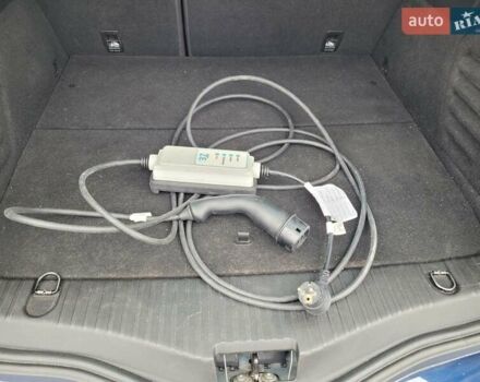 Рено Меган 2020 в Киеве на Automoto.ua Синий Рено Меган, объемом двигателя 1.6 л и пробегом 136 тыс. км за 18700 $, фото 24 на Automoto.ua