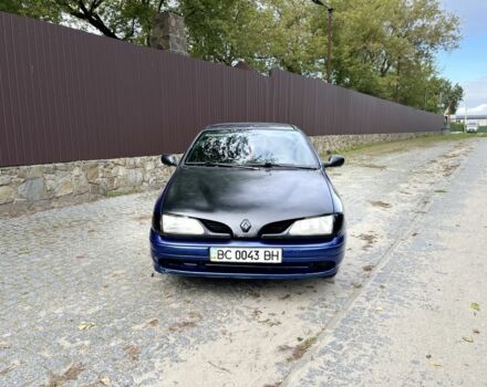 Синий Рено Меган, объемом двигателя 2 л и пробегом 375 тыс. км за 1300 $, фото 1 на Automoto.ua