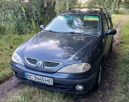 Синій Рено Меган, об'ємом двигуна 1.4 л та пробігом 154 тис. км за 2000 $, фото 1 на Automoto.ua