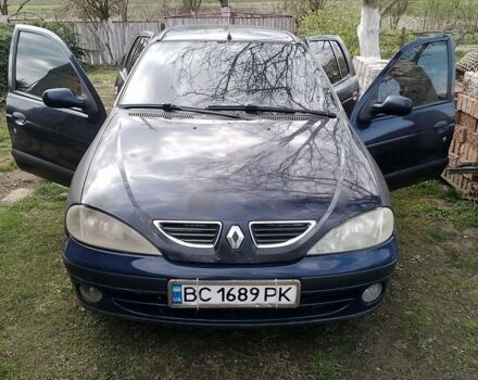 Синий Рено Меган, объемом двигателя 1.39 л и пробегом 420 тыс. км за 1900 $, фото 1 на Automoto.ua