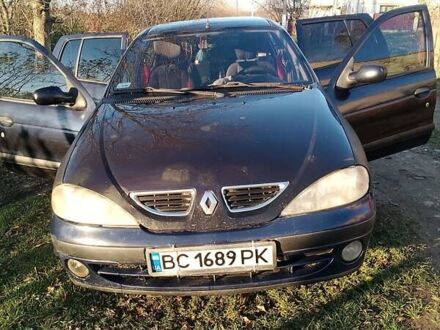 Синий Рено Меган, объемом двигателя 1.4 л и пробегом 420 тыс. км за 2408 $, фото 1 на Automoto.ua