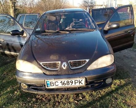 Синий Рено Меган, объемом двигателя 1.4 л и пробегом 420 тыс. км за 2408 $, фото 1 на Automoto.ua