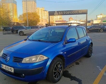Синий Рено Меган, объемом двигателя 1.4 л и пробегом 380 тыс. км за 2100 $, фото 1 на Automoto.ua