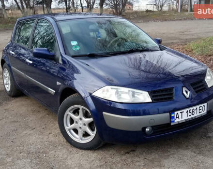 Рено Меган 2003 в Снятине на Automoto.ua Синий Рено Меган, объемом двигателя 1.6 л и пробегом 181 тыс. км за 3750 $, фото 1 на Automoto.ua
