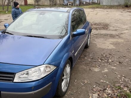 Синій Рено Меган, об'ємом двигуна 2 л та пробігом 139 тис. км за 4100 $, фото 1 на Automoto.ua