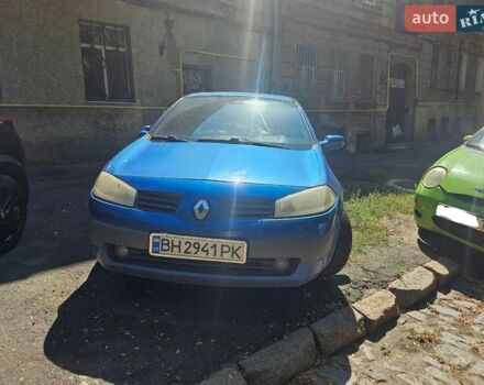 Синий Рено Меган, объемом двигателя 1.6 л и пробегом 219 тыс. км за 4000 $, фото 1 на Automoto.ua