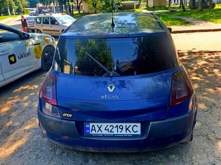 Синий Рено Меган, объемом двигателя 1.5 л и пробегом 235 тыс. км за 1600 $, фото 1 на Automoto.ua