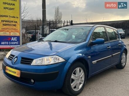 Синий Рено Меган, объемом двигателя 2 л и пробегом 175 тыс. км за 4500 $, фото 1 на Automoto.ua
