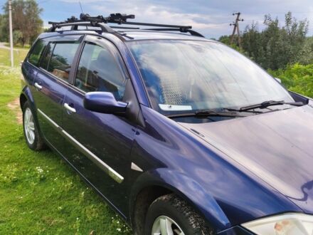 Рено Меган 2004 у Києві на Automoto.ua Синій Рено Меган, об'ємом двигуна 0 л та пробігом 302 тис. км за 4500 $, фото 1 на Automoto.ua
