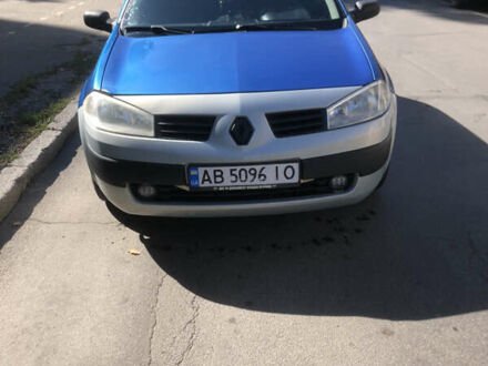 Синий Рено Меган, объемом двигателя 1.6 л и пробегом 228 тыс. км за 3400 $, фото 1 на Automoto.ua