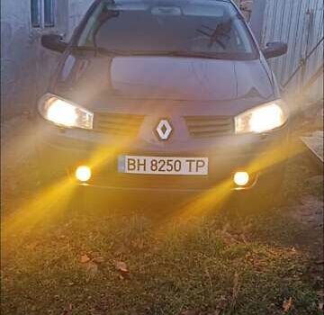 Синий Рено Меган, объемом двигателя 1.6 л и пробегом 250 тыс. км за 4000 $, фото 1 на Automoto.ua