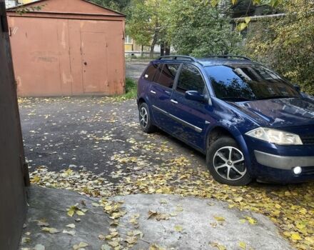 Синий Рено Меган, объемом двигателя 1.9 л и пробегом 3 тыс. км за 2000 $, фото 1 на Automoto.ua