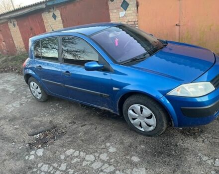 Синий Рено Меган, объемом двигателя 1.6 л и пробегом 300 тыс. км за 3100 $, фото 1 на Automoto.ua