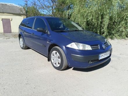 Рено Меган 2004 в Сумах на Automoto.ua Синий Рено Меган, объемом двигателя 1.5 л и пробегом 300 тыс. км за 4450 $, фото 1 на Automoto.ua