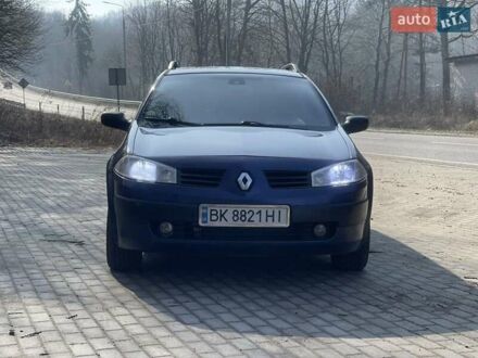 Рено Меган 2004 у Кременце на Automoto.ua Синій Рено Меган, об'ємом двигуна 1.87 л та пробігом 290 тис. км за 3650 $, фото 1 на Automoto.ua