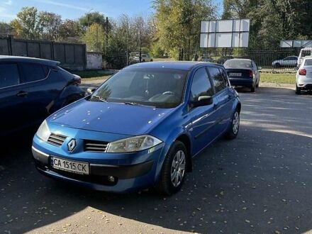 Рено Меган 2005 в Черкассах на Automoto.ua Синий Рено Меган, объемом двигателя 1.4 л и пробегом 185 тыс. км за 3800 $, фото 1 на Automoto.ua