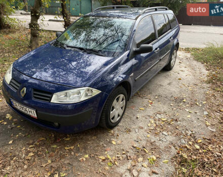Рено Меган 2005 в Кропивницком (Кировограде) на Automoto.ua Синий Рено Меган, объемом двигателя 1.6 л и пробегом 198 тыс. км за 5500 $, фото 1 на Automoto.ua