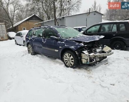 Синій Рено Меган, об'ємом двигуна 1.6 л та пробігом 200 тис. км за 1400 $, фото 1 на Automoto.ua