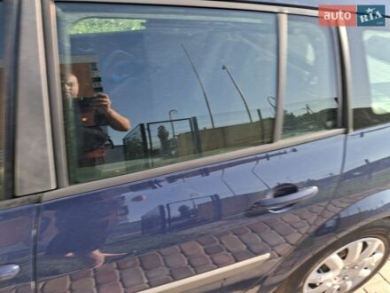 Синій Рено Меган, об'ємом двигуна 1.6 л та пробігом 210 тис. км за 5300 $, фото 1 на Automoto.ua