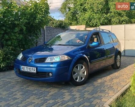 Синий Рено Меган, объемом двигателя 2 л и пробегом 218 тыс. км за 4990 $, фото 1 на Automoto.ua